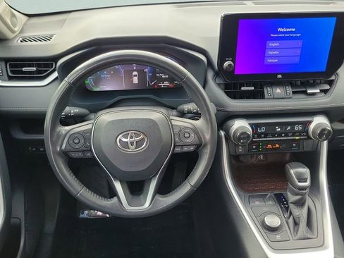Used 2024 Toyota RAV4 Limited image 15