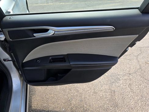 Used 2017 Ford Fusion S image 24