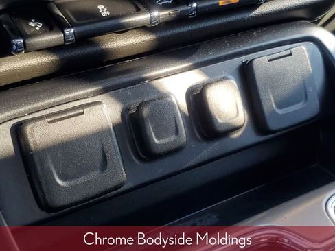 Used 2015 GMC Sierra 1500 Denali image 32