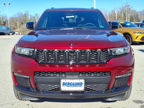 New 2025 Jeep Grand Cherokee L Limited image 14