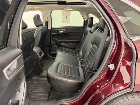 Used 2023 Ford Edge SEL w/ Convenience Package AWD/4WD image 16