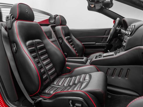 Used 2005 Ferrari 575M Maranello Superamerica image 24