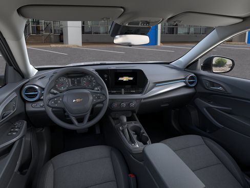 New 2026 Chevrolet Trax LS image 15