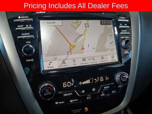 Used 2024 Nissan Murano SL FWD image 14