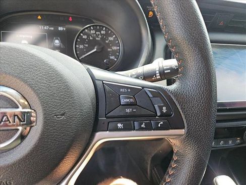 Used 2021 Nissan Kicks SR w/ Interior Electronics Package FWD image 22