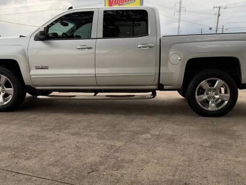 Used 2017 Chevrolet Silverado 1500 LT w/ Texas Edition image 5