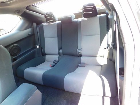 Used 2014 Scion tC FWD image 5