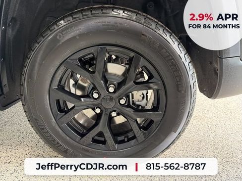 New 2026 Jeep Grand Cherokee Altitude AWD/4WD image 32