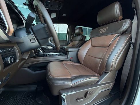 Used 2024 Ford F250 King Ranch w/ Chrome Package image 6