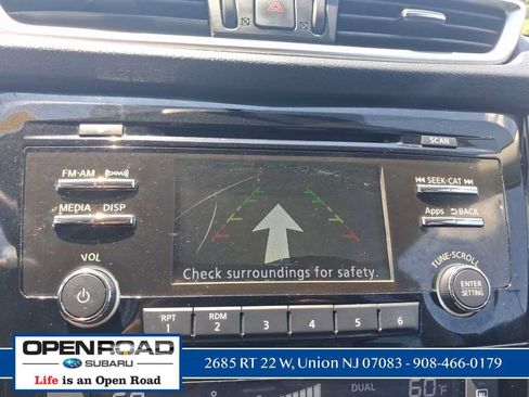 Used 2015 Nissan Rogue SV AWD/4WD image 13