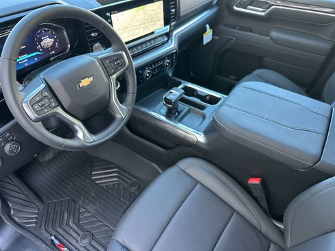 New 2026 Chevrolet Silverado 1500 LTZ w/ LTZ Premium Package image 11