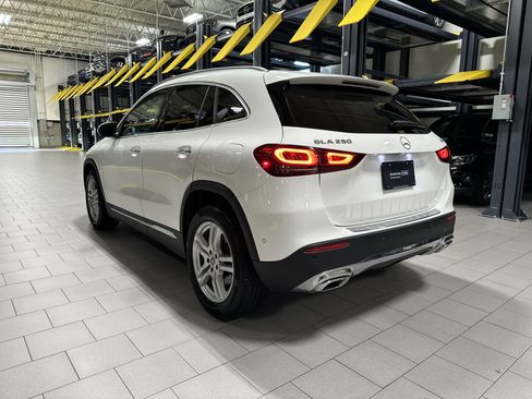 Certified 2023 Mercedes-Benz GLA 250 4MATIC image 3