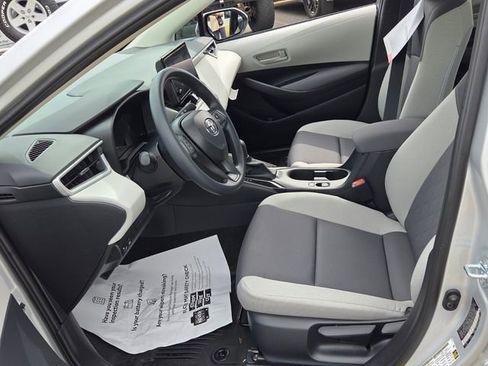 New 2026 Toyota Corolla LE FWD image 5