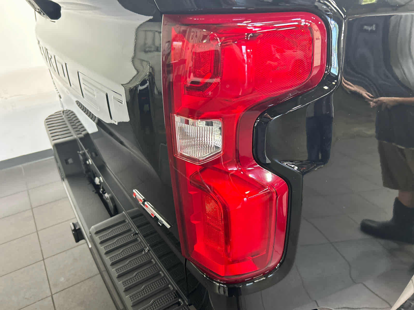 New 2026 Chevrolet Silverado 1500 RST w/ RST Select Package AWD/4WD image 23