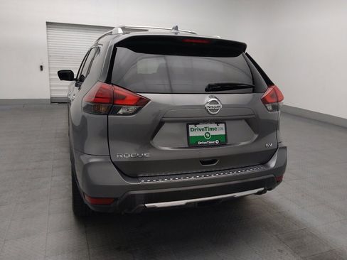 Used 2018 Nissan Rogue SV w/ Premium Package FWD image 6