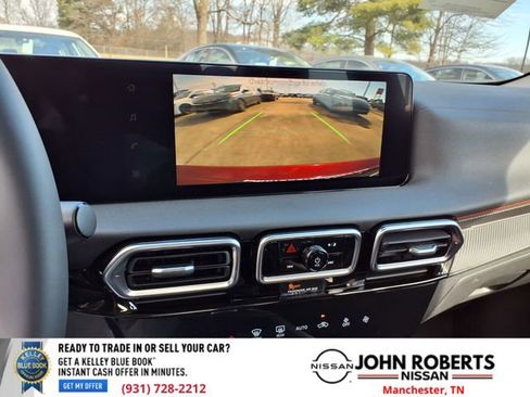 New 2026 Nissan Sentra SR w/ Floor Mat Package FWD image 7