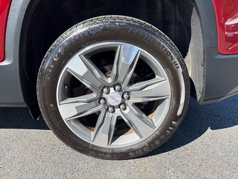 Used 2017 GMC Acadia SLT AWD/4WD image 12