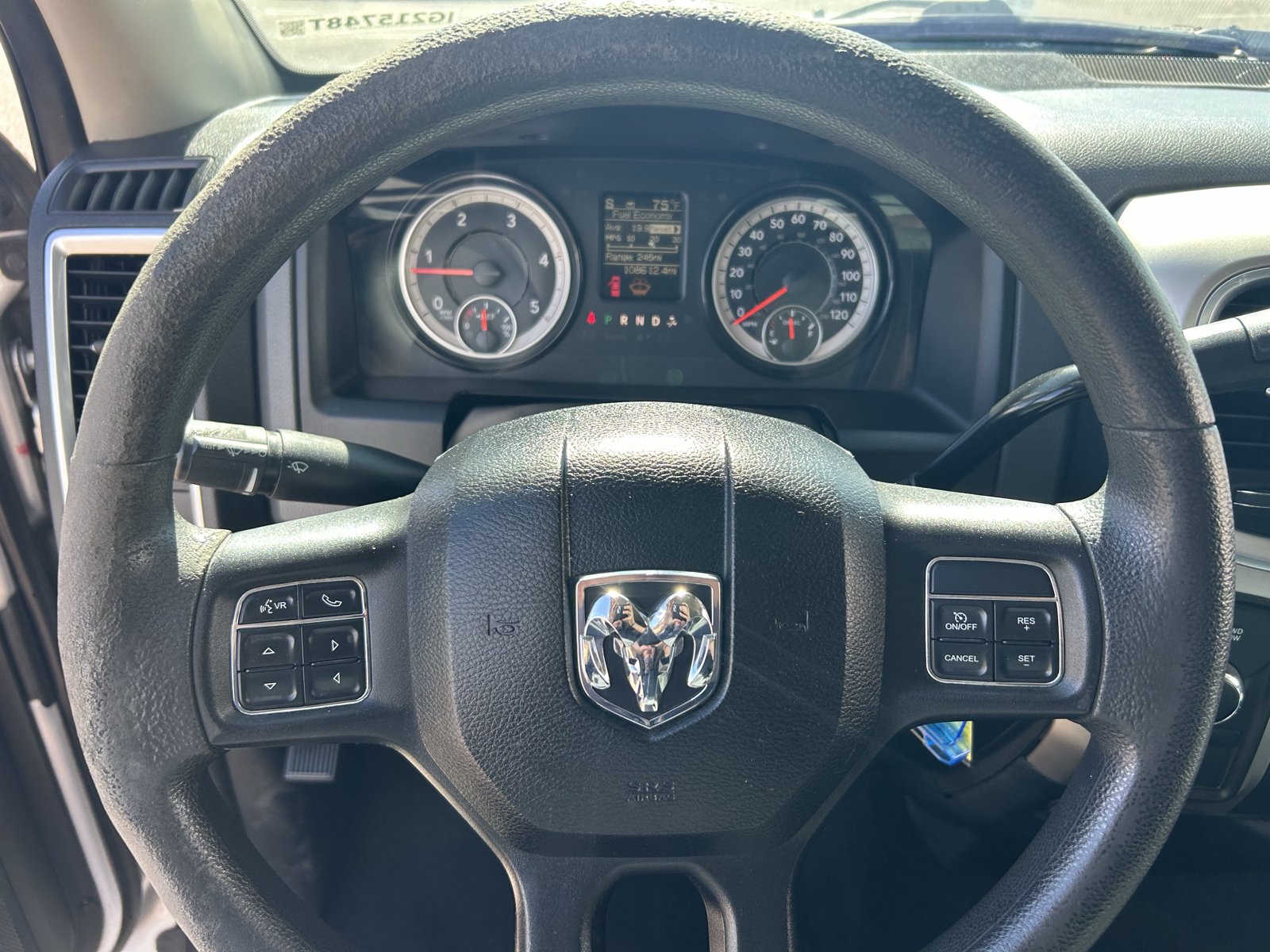 Used 2018 RAM 2500 SLT AWD/4WD image 18