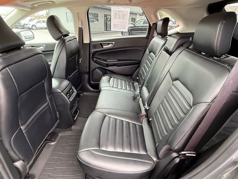 Used 2023 Ford Edge SEL w/ Convenience Package image 13