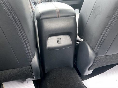 Used 2024 Nissan Sentra SR w/ SR Premium Package image 30