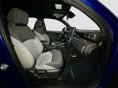 Used 2024 Toyota Tacoma 4x4 Double Cab image 35