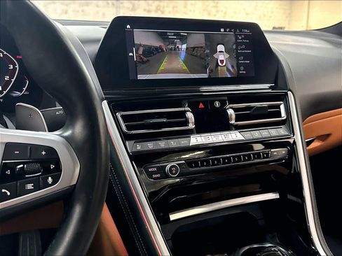Used 2022 BMW M850i xDrive Coupe w/ Driving Assistance Package AWD/4WD image 9
