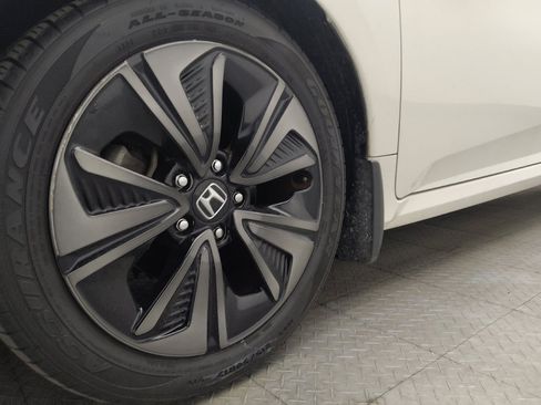 Used 2019 Honda Civic EX image 31