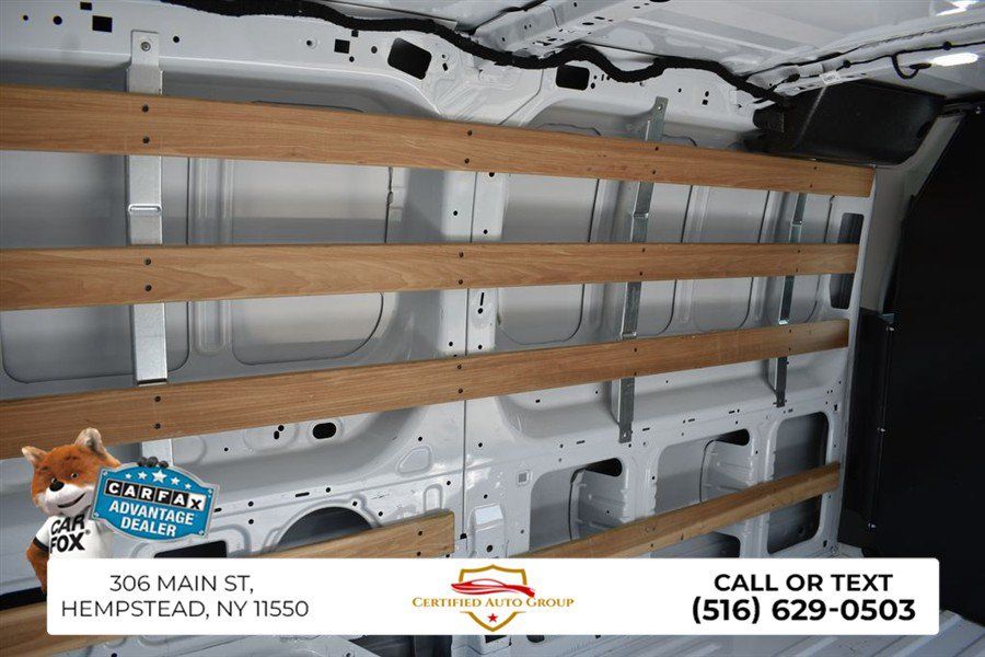 Used 2025 Ford Transit 250 Low Roof RWD image 27