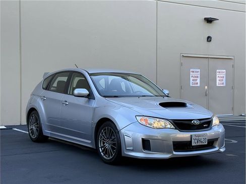 Used 2014 Subaru Impreza WRX Hatchback image 3