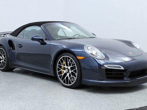 Used 2015 Porsche 911 Turbo S image 7