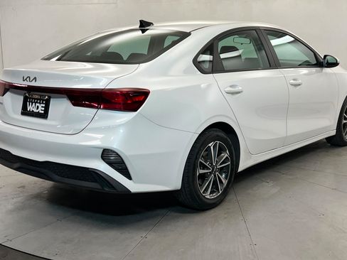 Used 2023 Kia Forte LXS FWD image 6