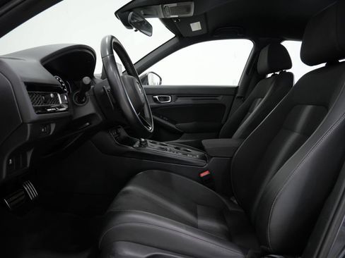 Used 2025 Honda Civic Sport image 12