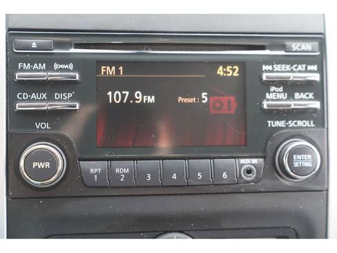 Used 2014 Nissan Frontier SV w/ SV Value Truck Package image 19