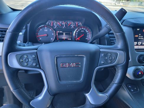 Certified 2016 GMC Yukon SLT image 16