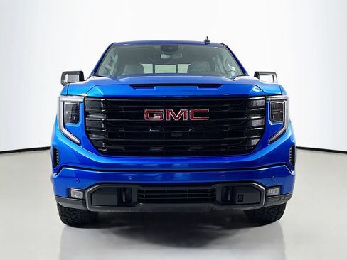 Used 2024 GMC Sierra 1500 Elevation w/ Elevation Premium Package AWD/4WD image 2