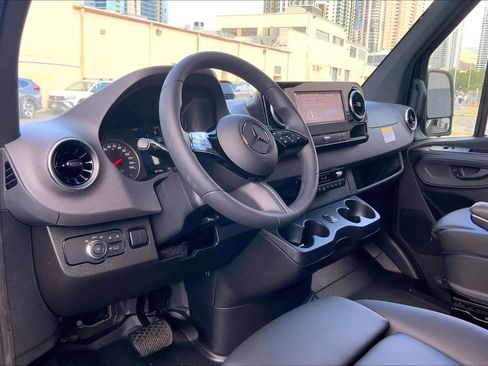 New 2026 Mercedes-Benz Sprinter 2500 image 18