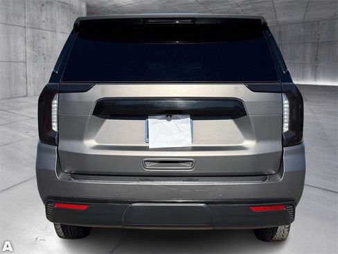 Used 2021 GMC Yukon XL SLT image 6