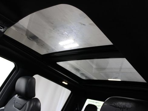Used 2019 Ford F150 Raptor w/ Equipment Group 802A Luxury AWD/4WD image 19