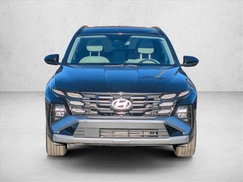 Certified 2025 Hyundai Tucson SEL image 2