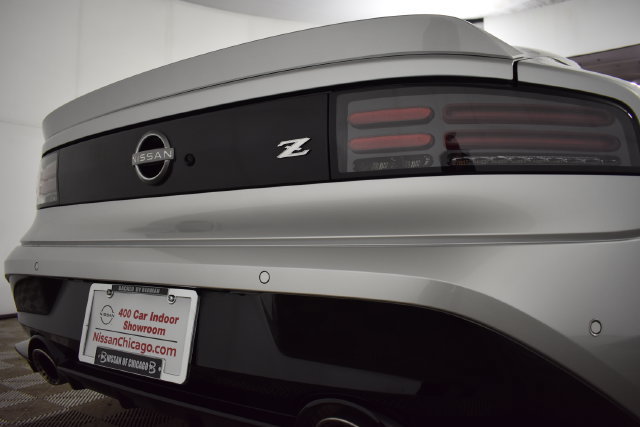 Certified 2024 Nissan Z Performance w/ Floor Mat Package RWD image 41