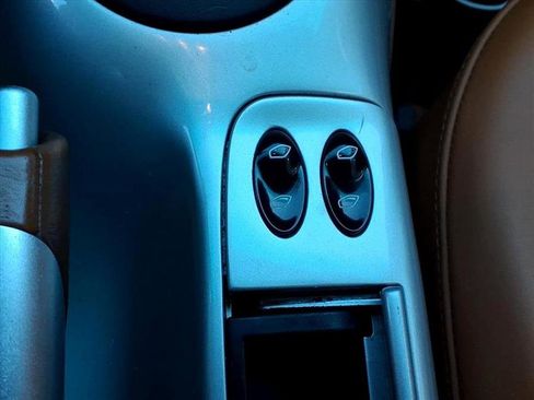 Used 2001 Porsche 911 Cabriolet image 29