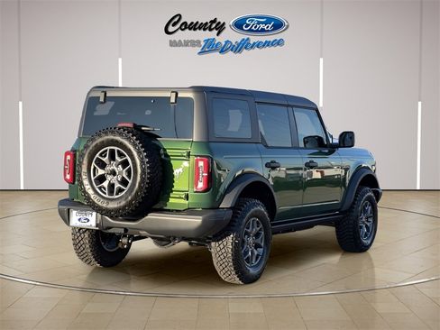 New 2025 Ford Bronco Badlands image 25