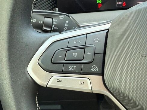 New 2025 Volkswagen Tiguan S image 10