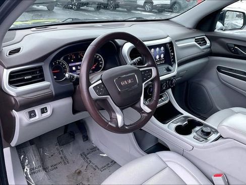 Used 2022 GMC Acadia SLT image 14