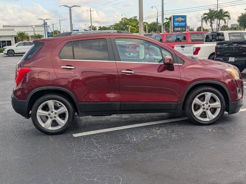 Used 2016 Chevrolet Trax LTZ FWD image 8