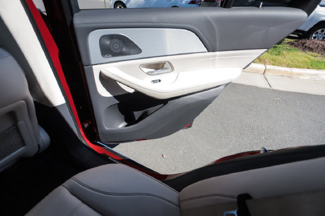 Used 2020 Mercedes-Benz GLE 450 4MATIC image 53