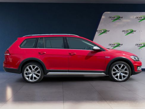 Used 2018 Volkswagen Golf Alltrack SEL AWD/4WD image 8