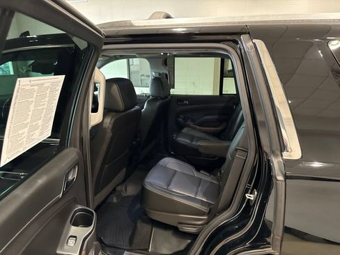 Used 2020 Chevrolet Tahoe Premier AWD/4WD image 20