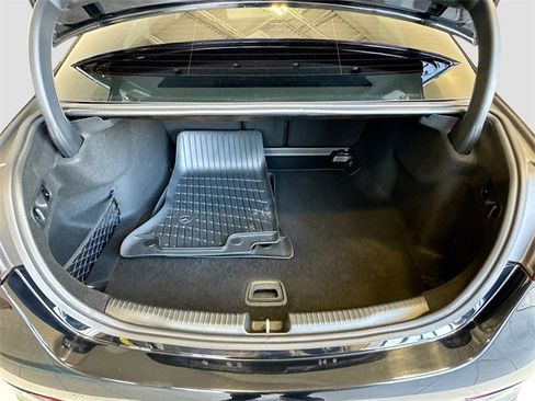 Certified 2024 Mercedes-Benz C 300 4MATIC Sedan image 25