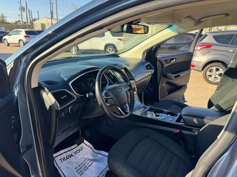 Used 2019 Ford Edge SEL image 26